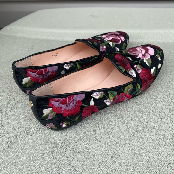 Kate Spade Swinton flower embroidered| Ballet Flat.         Size 7.5M Women’s - Picture 2 of 9